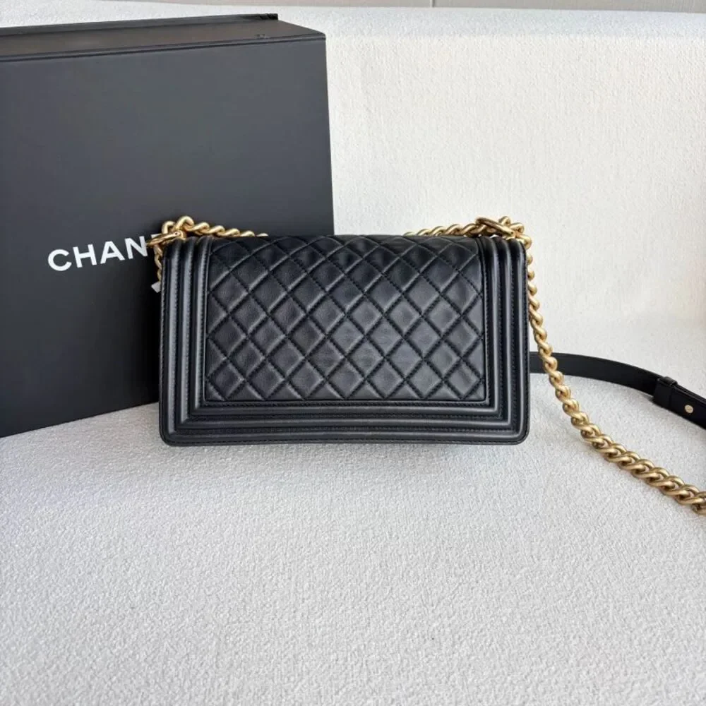 Chanel Women Pre-Loved Bag Very Good Condition